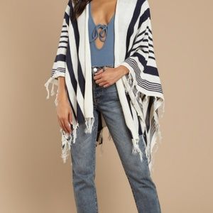 TOBI PRIYA CREAM & NAVY STRIPED KNITTED PONCHO